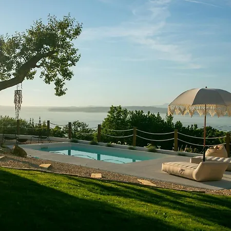 Hébergement de vacances O Rio Da Meiga *